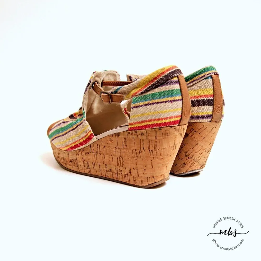 80%20 Muticolor Striped‎ Wedge Sandals Women Size 8